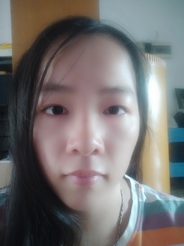 w洁的第二张照片--潮州中老年相亲网